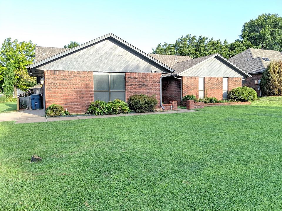 1st image of 1705 Whispering Creek Dr