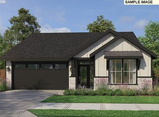 16124 Serres Farms Way, Oregon City, OR 97045