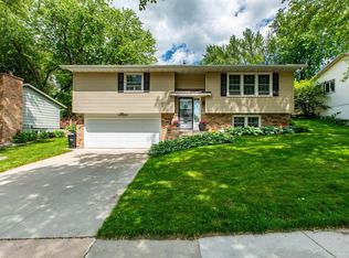 2920 9th Ave NW, Rochester, MN 55901