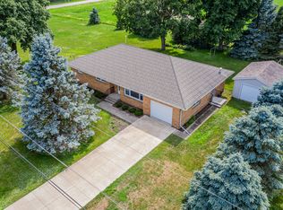 4367 E 250th Rd, Mendota, IL 61342