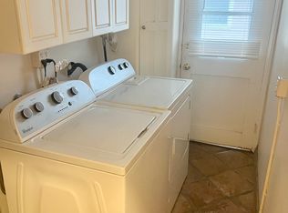 1 bed, 1.0 bath, 925 sqft, $2,375, Pasadena, CA 91106