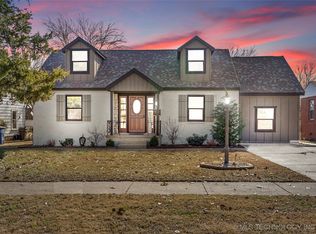 2618 E 2nd St, Tulsa, OK 74104