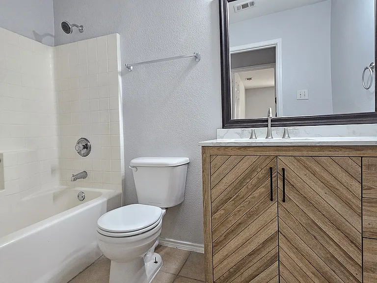 4305 Grassmere Rd — Photo 24