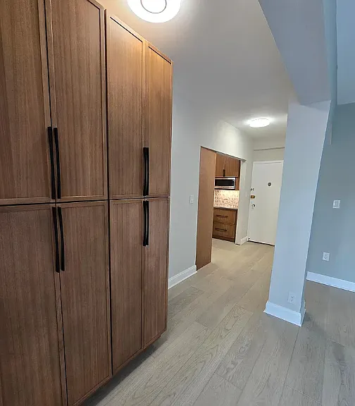 1 Scott Cir #600 — Photo 9
