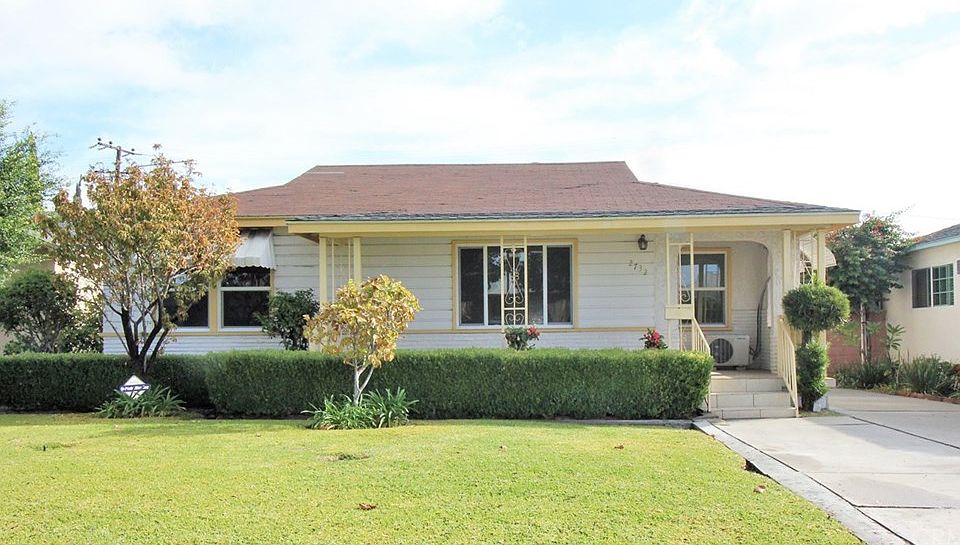 1st image of 2732 Bartlett Ave
