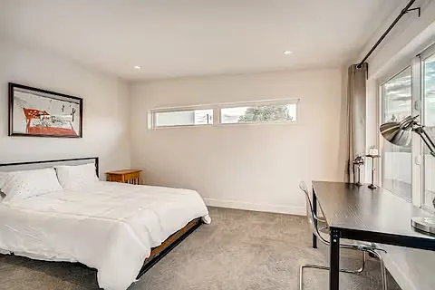 Third floor bedroom with double closet