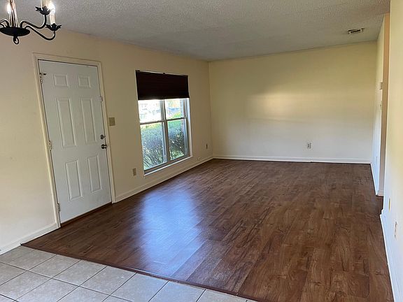 2nd image of 120 Westscott Dr APT A