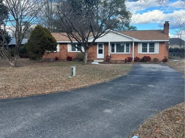 1523 Darvel Ave, Fayetteville, NC 28304