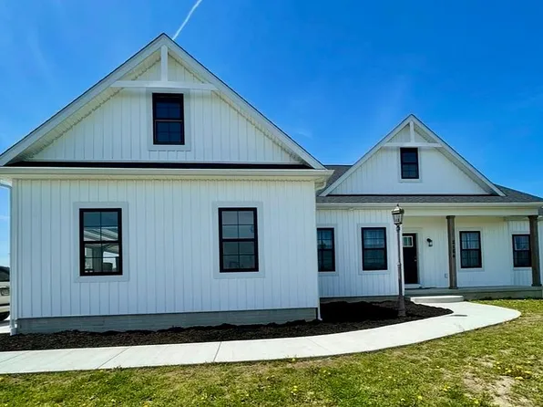 2184 S Opfer Lentz Rd, Elmore, OH 43416