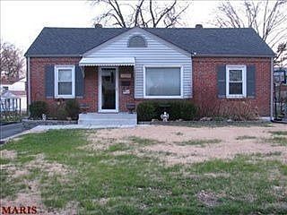 3rd image of 10334 Saint Henry Ln