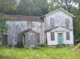 4 Spring St, Union Springs, NY 13160