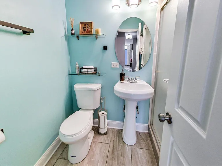 5701 N Sheridan Rd #4A — Photo 32