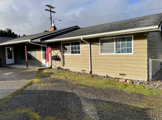 3010 Morris Pl, Reedsport, OR 97467