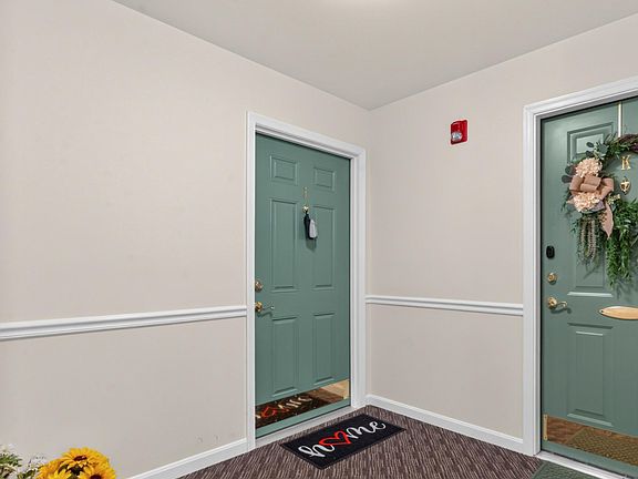 5th image of 1406 Bonnett Pl Unit 209