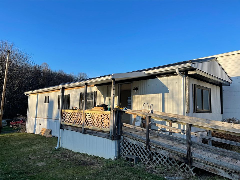1st image of 8019 Wallgreen Dr