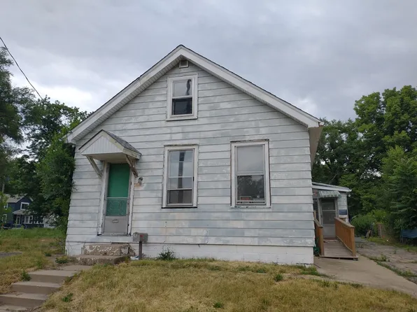 1413 W Ann St, Peoria, IL 61605