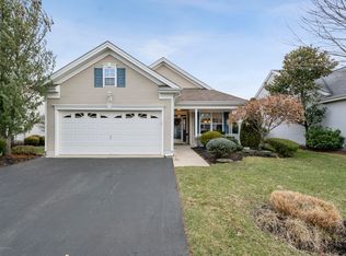 17 Spencer Dr, Jackson, NJ 08527