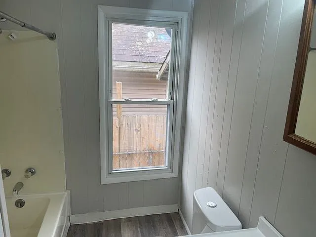 1384 Playford Ave — Photo 6