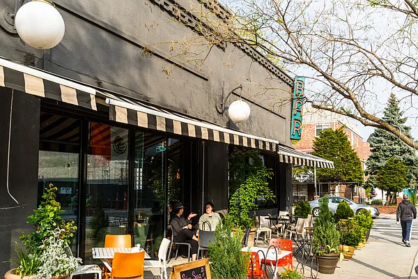 Rented by MNS | media 19