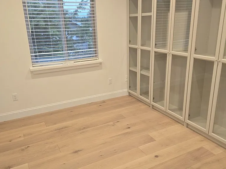 27 Valen Way — Photo 15
