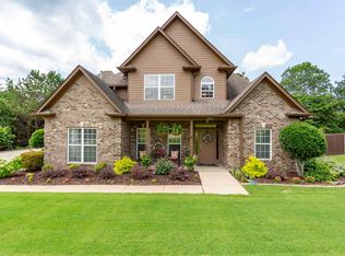 593 Overlook Rd, Fultondale, AL 35068