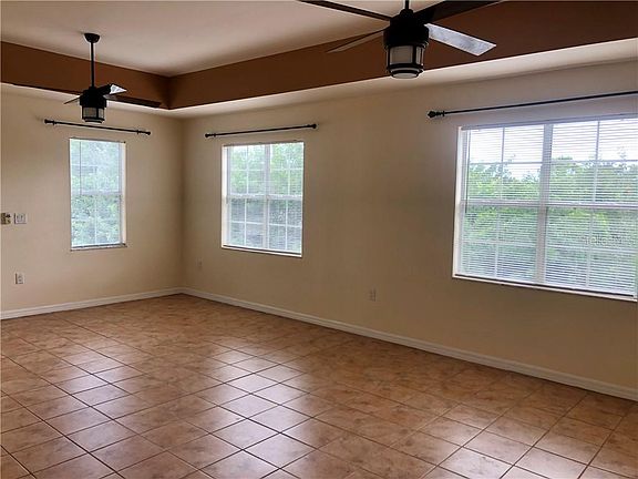 4th image of 1010 Villagio Cir Unit 206