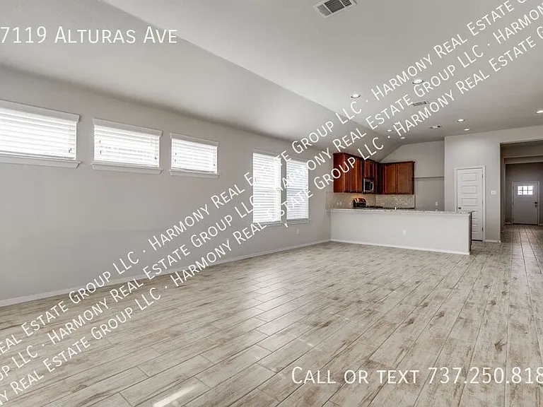 17119 Alturas Ave — Photo 11
