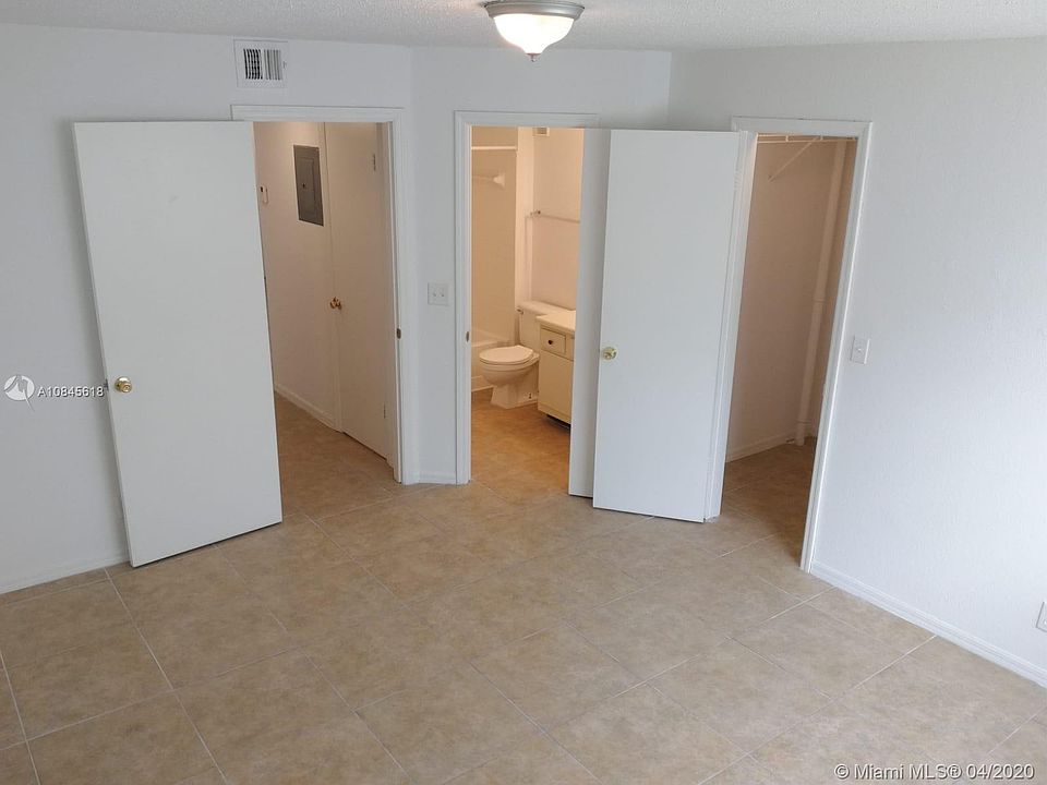 1st image of 3320 Pinewalk Dr N APT 1721