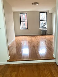 Rented by Warren T Real Estate Corp.