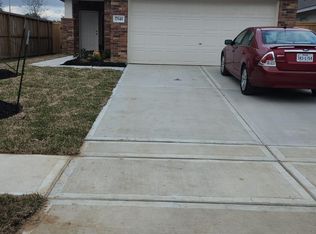 17846 Pemswood Dr, Hockley, TX 77447