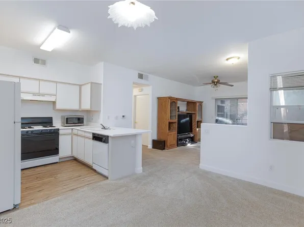 5751 E Hacienda Ave Unit 115, Las Vegas, NV 89122