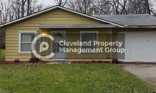 1st image of 174 S Park St