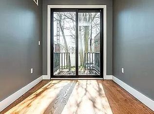 512 Fairview Ave #1R, Ridgewood, NY 11385