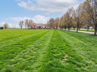 2346 Weigand Rd, Lockbourne, OH 43137