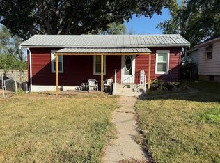 715 E Sciota Ave, Peoria Heights, IL 61616