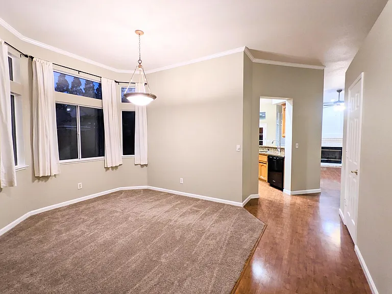 8128 Bramfield Way — Photo 4