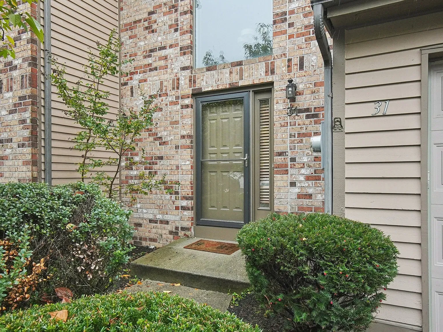 3 bed, $3,800 — Photo 2