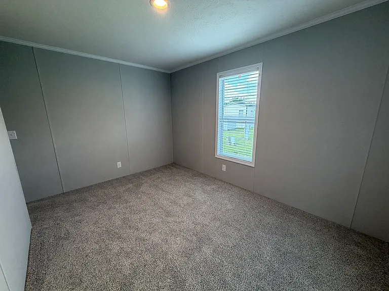 1350 Progress Way #112B — Photo 18