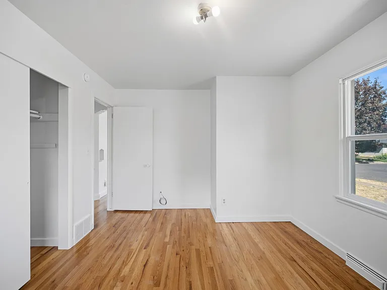 4127 W Broad Ave — Photo 13
