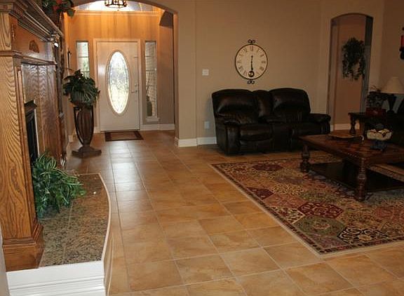 4th image of 8 Crestlake Ct