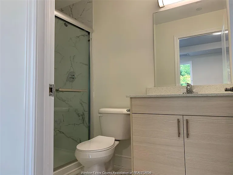 1675 Banwell Rd #502 — Photo 5