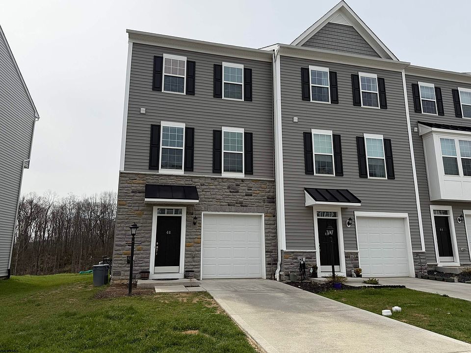 1st image of 48 Dover Ct #48