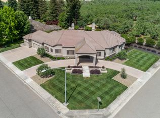 7300 Spy Glass Dr, Modesto, CA 95356