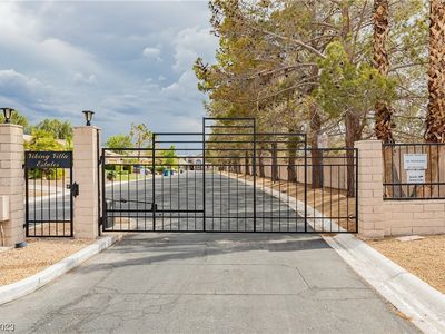 3910 Youngson Dr, Las Vegas, NV, 89121