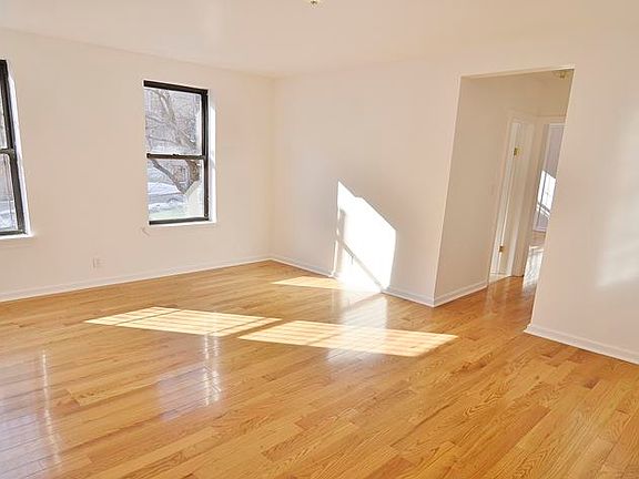2nd image of 573 Isham St #1NF
