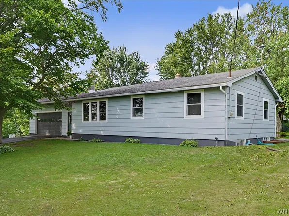 2834 California Hill Rd, Delevan, NY 14042