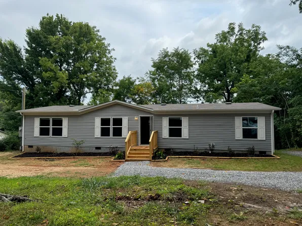 818 Ivory Rd, Athens, TN 37303
