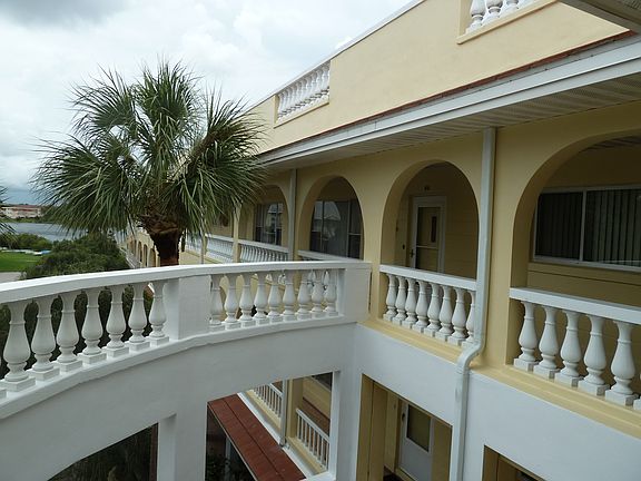 2nd image of 2222 Norwegian Dr APT 44