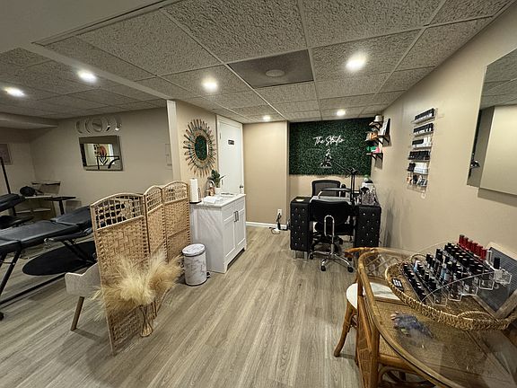 5th image of 617 Stemmers Run Rd #A1