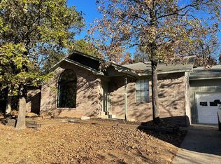 10 Overlook Trl, Conway, AR 72032